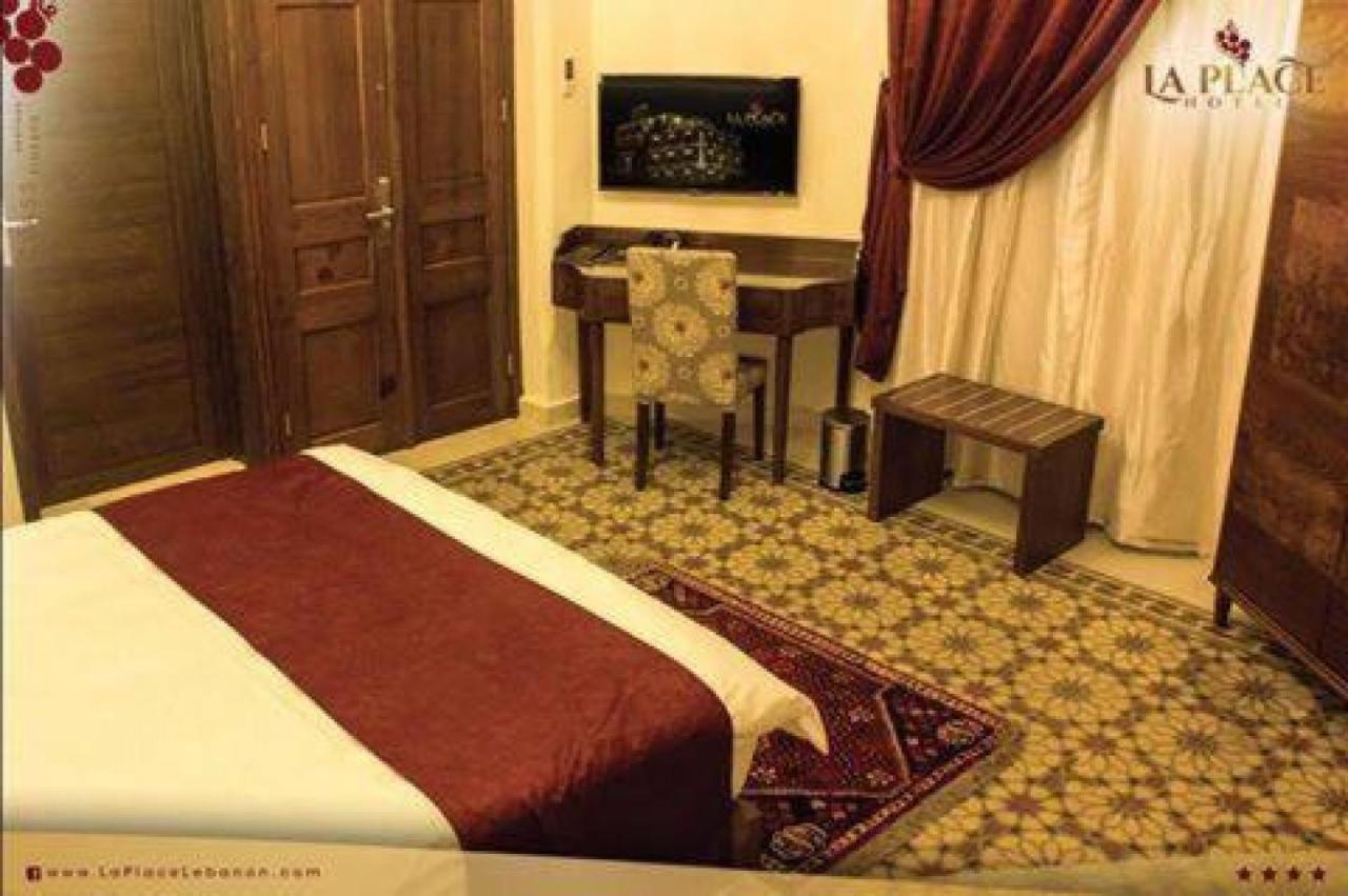 La Place Hotel Zahlé Екстериор снимка